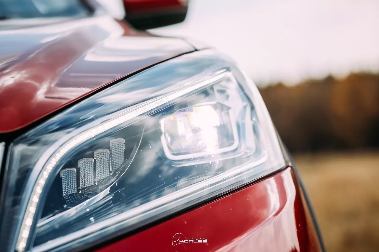 自主品牌跨界新生-试吉利S1