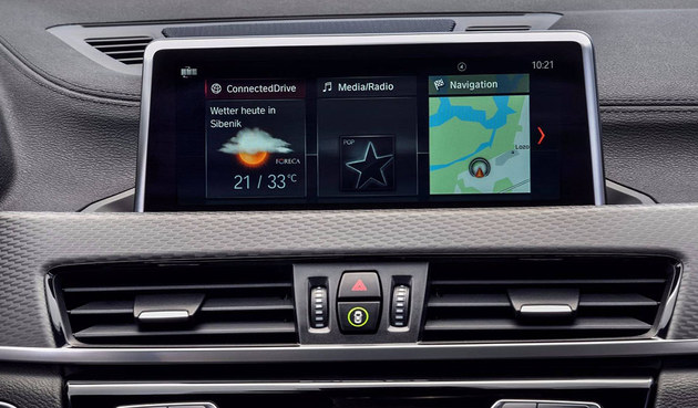 宝马X2量产版官图曝光 于2018年初亮相