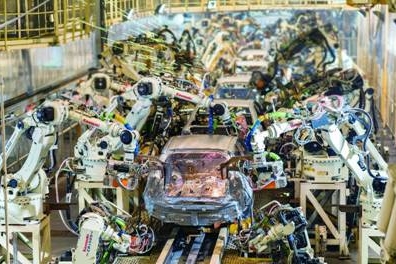 汽车产业迎全球性变革转型 车企加速推进“未来汽车”业务