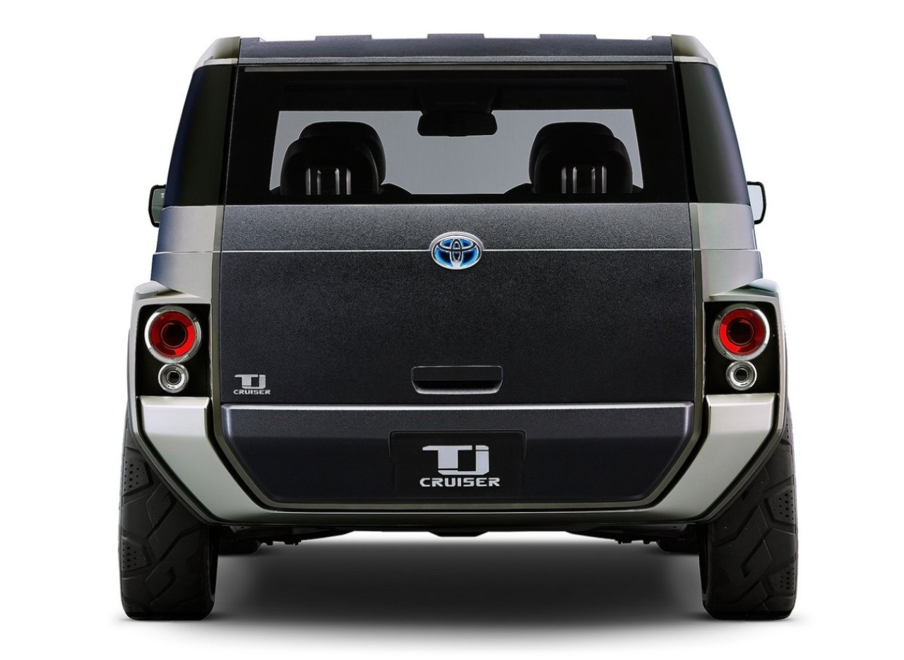 兼具MPV和SUV的双性特征,深度剖析丰田TJ Cruiser