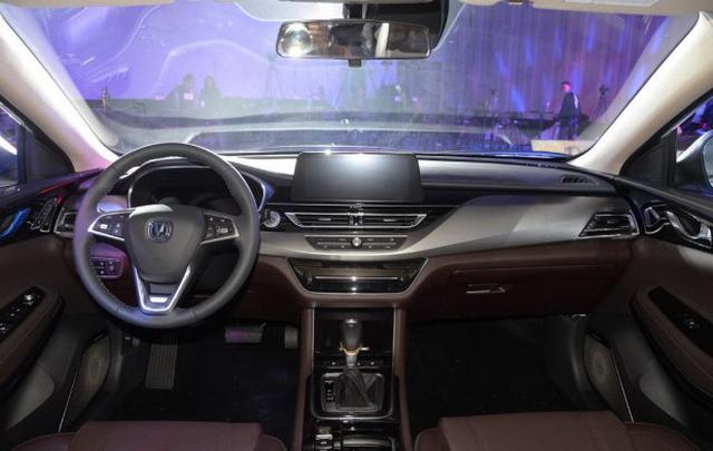 全新设计语言 长安睿骋CC正式发布