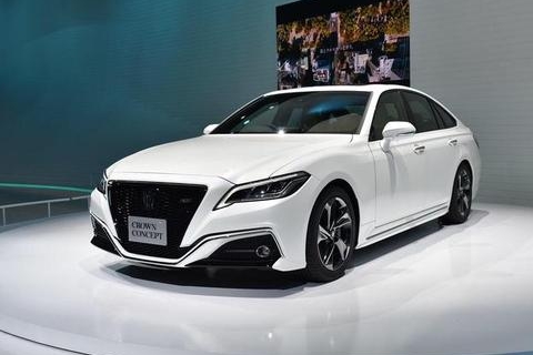 第十五代皇冠再次亮相！TNGA架构首款后驱车型，但让人叹息