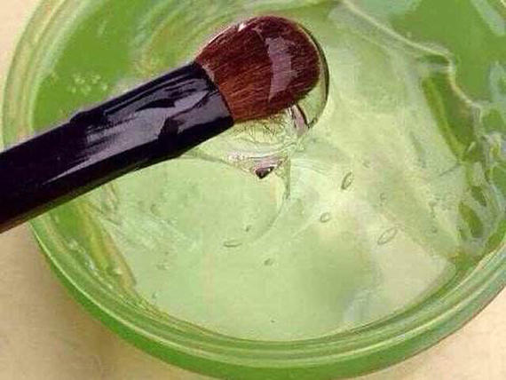 涂完芦荟胶真是第二天洗掉?很多人都错了