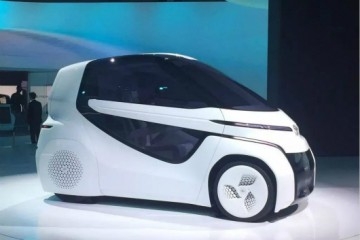 丰田固态电池能量密度达到600Wh/kg，量产提前至2020年