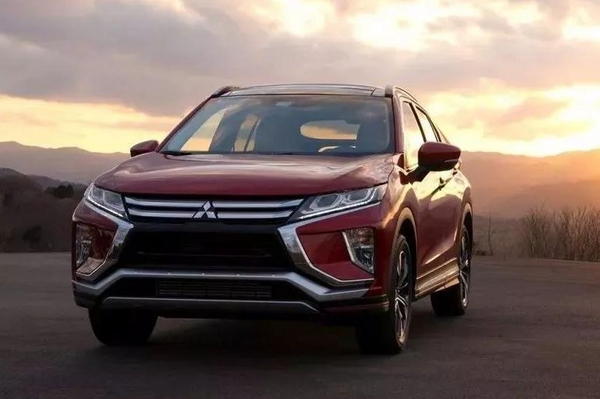 全球首试三菱全球跨界SUV，又是一款加价的爆款！