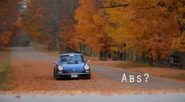 长春车天下汽车街拍一辆古老的保时捷911跑车！ ​