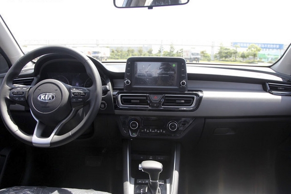 全新福瑞迪内饰实拍图 将于11月7日上市