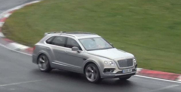 宾利添越混动版测试谍照 有望年底亮相