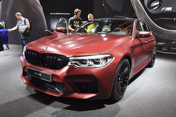 宝马新M5广州车展国内首发 即将接受预订