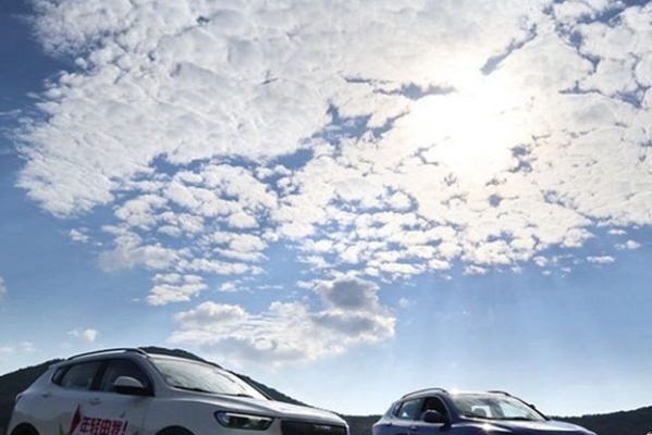 高颜值、动力强、配置高，哈弗H2s拿精品化吸引年轻人