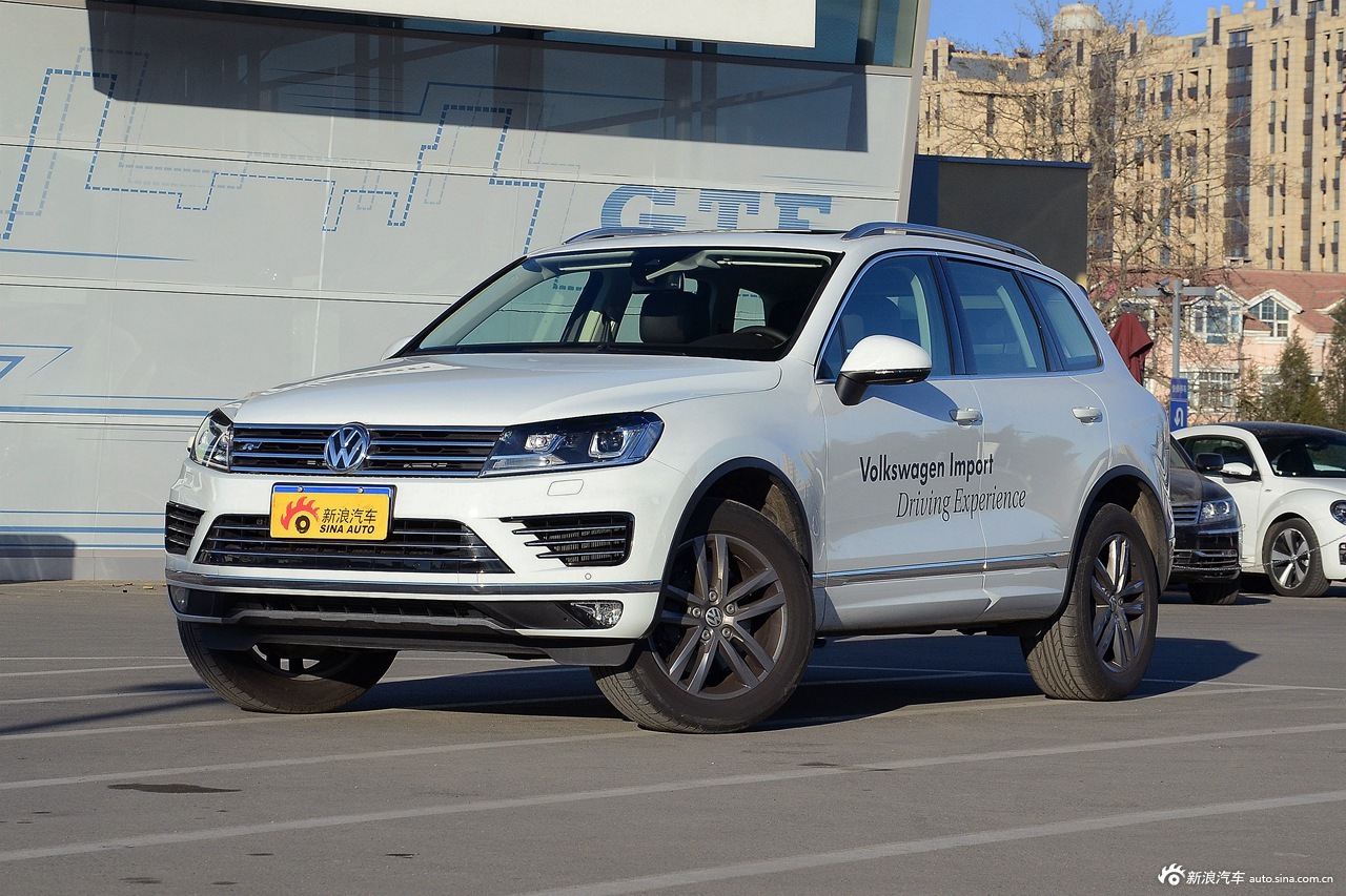 2017款途锐对比2017款奔驰GLE级 哪款动力更强劲？