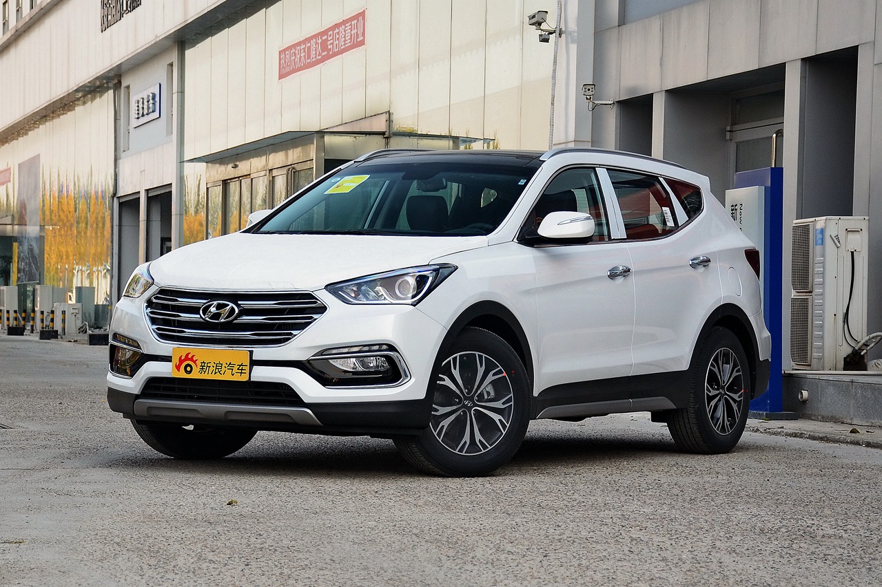 2017款全新胜达对比2017款自由光 到底该选谁？