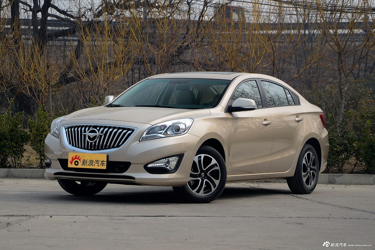 哪款动力出众 2017款海马福美来 PK 2017款逸动