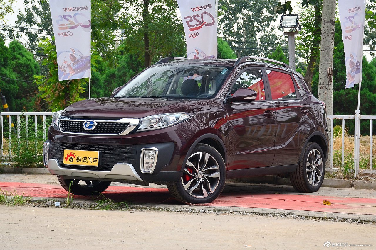 新款瑞虎3对比新款昌河Q35 哪款动力更强劲？