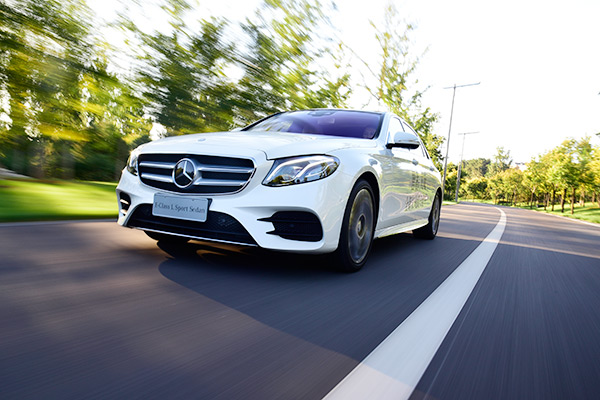 奔驰E:颜值高就能为所欲为了吗? | 新车年考