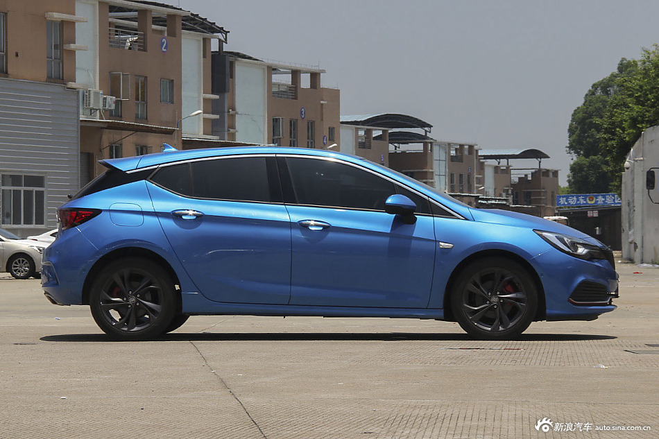 2016款威朗GS 1.5T自动纵情运动型20T