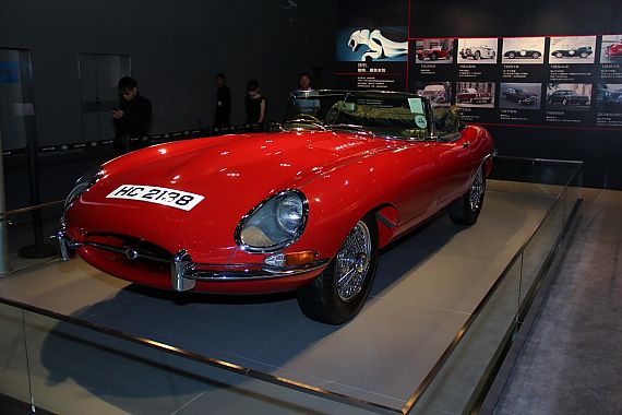 “捷豹E-Type“有新的文章更新，请注意查收