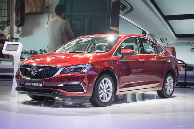 2017广州车展实拍新款威朗 外形犀利