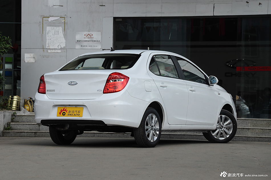 2015款奇瑞E3 1.5L手动智尚型