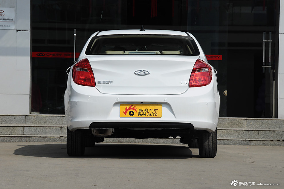 2015款奇瑞E3 1.5L手动智尚型