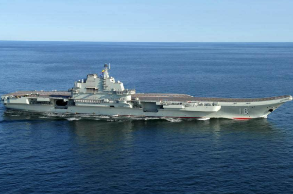 法海军官员发言,东风导弹如轻松击沉美方航母,何必建造航母