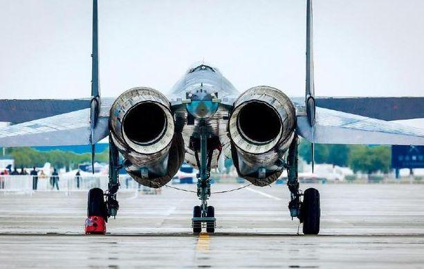 俄王牌战机苏35居然被歼10c狠虐,竟因此套设备