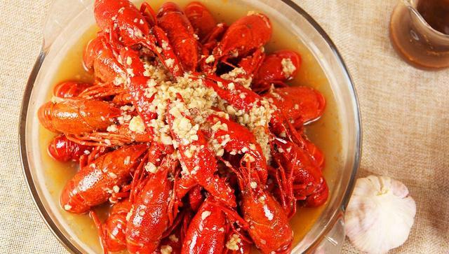 夜深了,是时候点一份夜宵了!盘点夜宵界的三大金牌夜宵! 夜深了,是时候点一份夜宵了!盘点夜宵界的三大金牌夜宵!