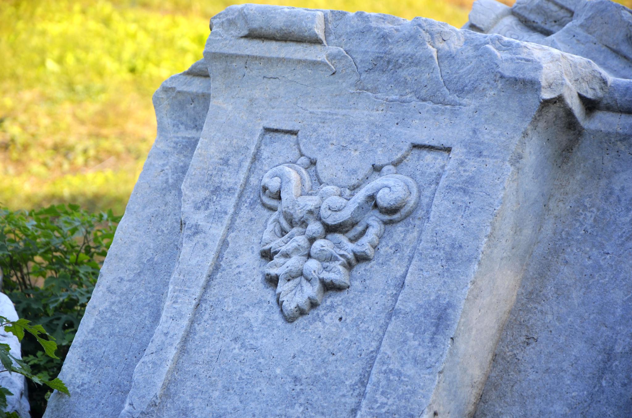 旅行在北京，小学课本里的火烧圆明园遗址，看了之后百感交集