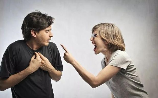 心理学:选一对吵架的夫妻,测你的婚姻会出现什么问题