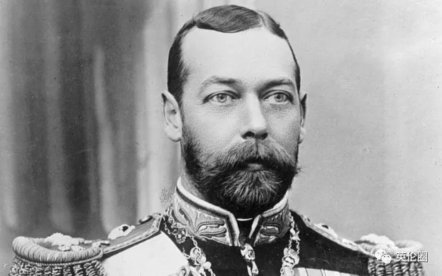 英国王室到底姓什么?