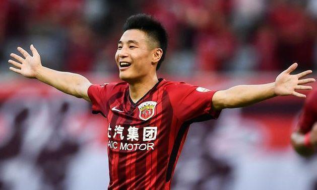 从上港到国足再到西班牙人!武磊踢满5355分钟