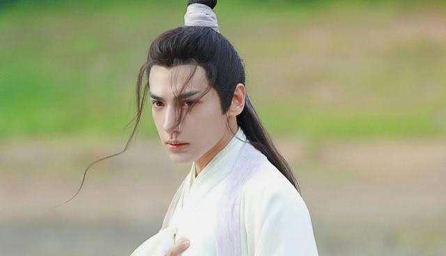 《伪装者》后胡歌三兄弟再次合作,看到女主,又