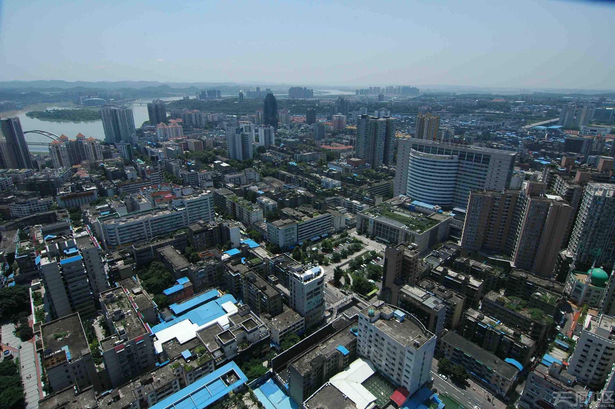 人口中心地区_铜仁 在区域竞合中构建 武陵之都(3)