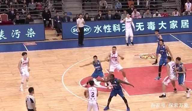 10分3篮板！易立接班人成本土得分最高 江苏队连遮羞布都丢了！