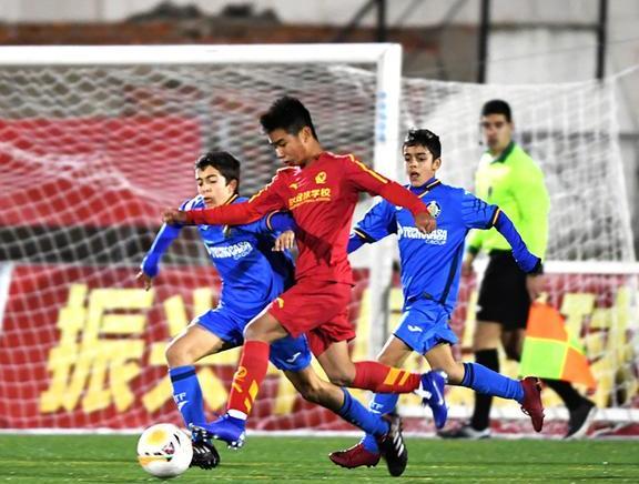 恒大打造最强海外青训赛事 高水平竞技加速青