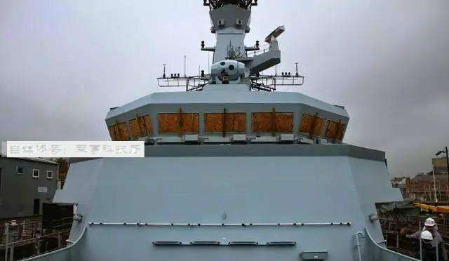 两千吨护卫舰有垂发系统, 导弹比056型多一倍