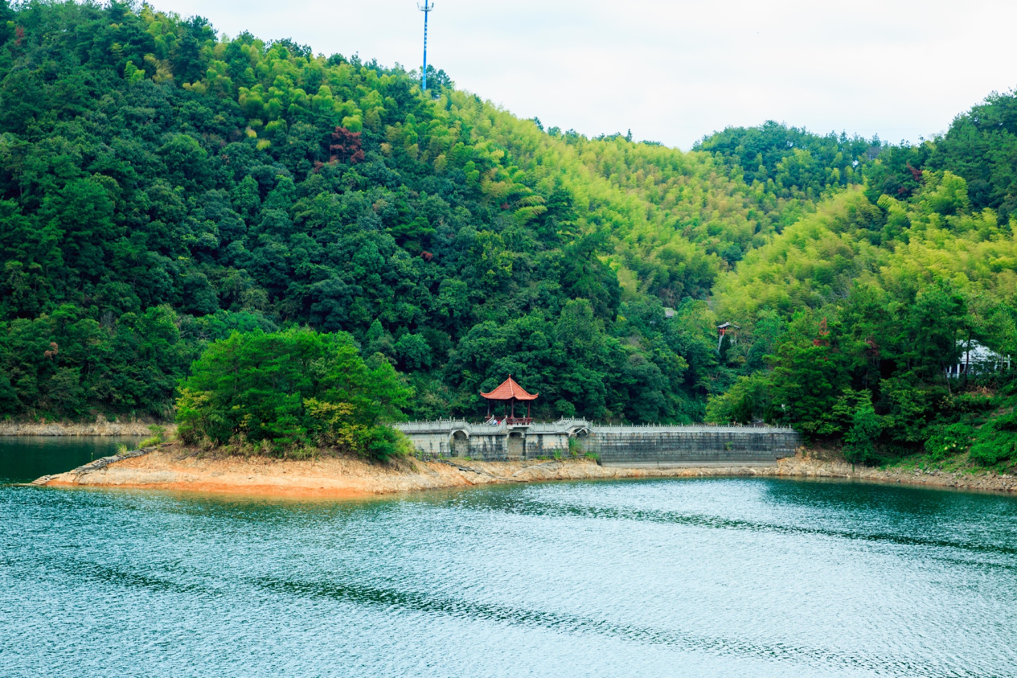 除了休闲度假，5种新玩法让你从野外重新认识千岛湖