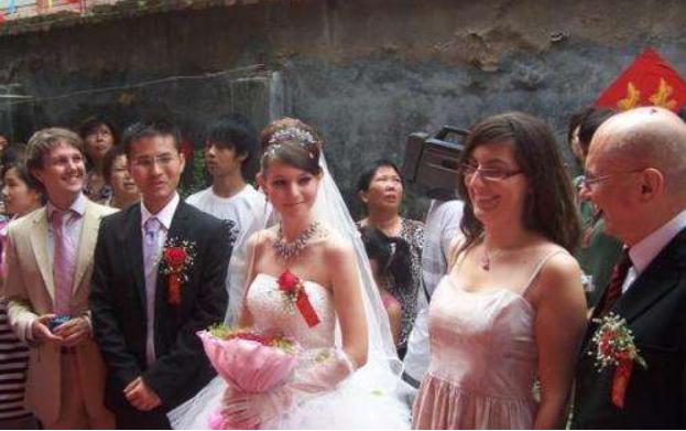 巴基斯坦姑娘希望嫁到中国,可是还没一年就闹离婚,这是为什么?