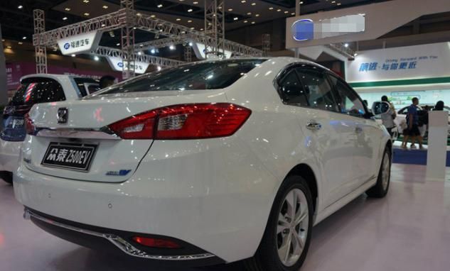 众泰Z500EV,全方位展现完美姿态,外观让人过目不忘