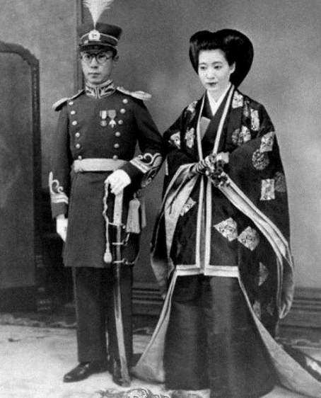 她是日本皇室贵族,却公开加入中国国籍,还要求