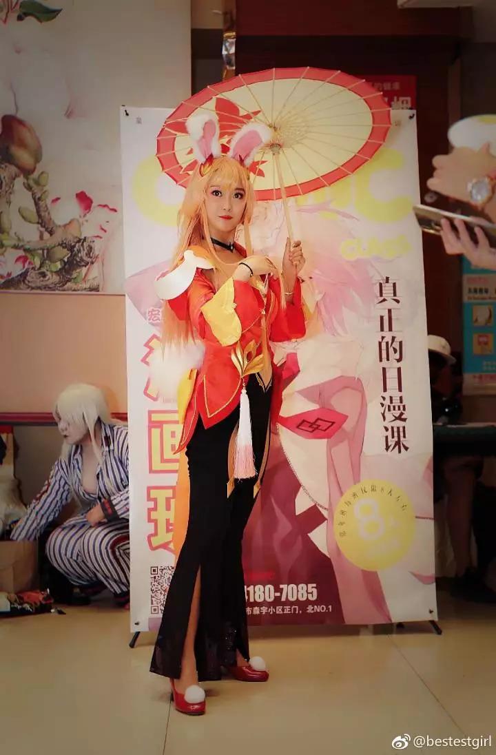 王者荣耀公孙离cos精修图vs现场图这差别不是一般的大啊