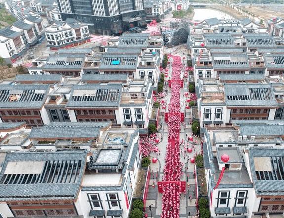 中国县城人口_中国人口大流动 3000个县全景呈现 常住人口 人口 小学生 新浪