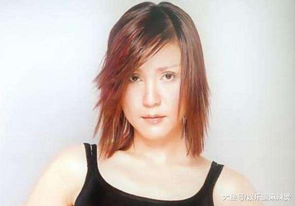 49岁歌手林萍儿子曝光 “小鲜肉”阳光帅气 但老公至今是个“谜”