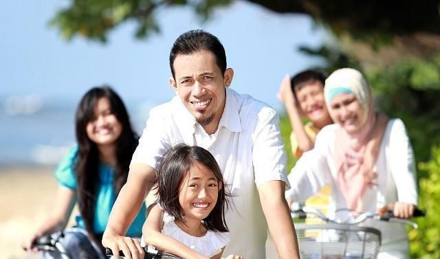 孩子若是到了这个年纪，家长要有男大避母，女大避父的意识了！