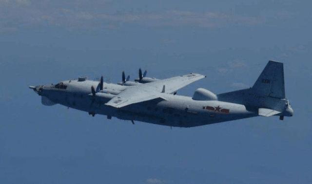 中日空军对比,我国800架三代机,日本300架,实