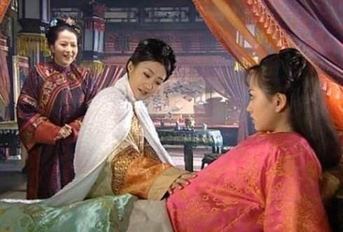 古代妃子生孩子时皇上干什么?皇宫这七个奇葩