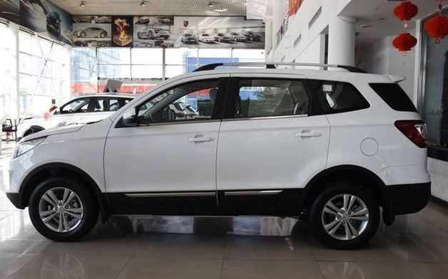 6万元的7座SUV:电动天窗、中控彩屏还带ESP,不可思议