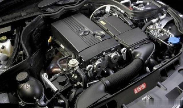 老司机：别听4S店瞎忽悠！这4个部位，越保养对汽车的伤害就越大