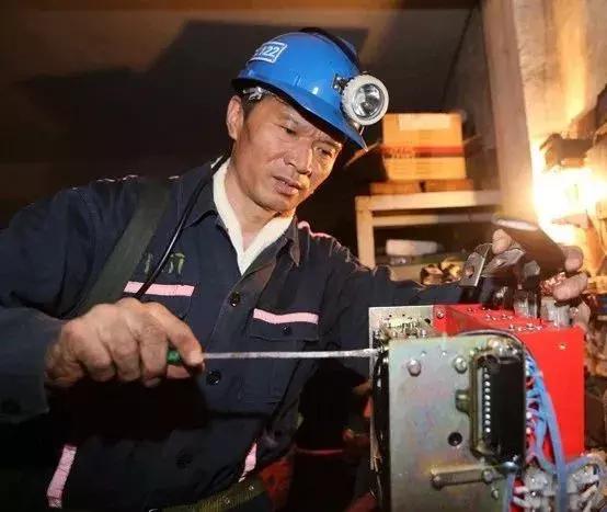 改革开放40年 淮北矿工抒心声 李传代事迹登上