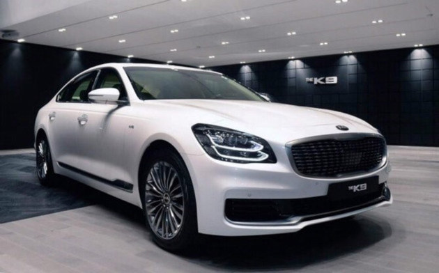 曝起亚K9(K900)实车图 尊贵旗舰车型